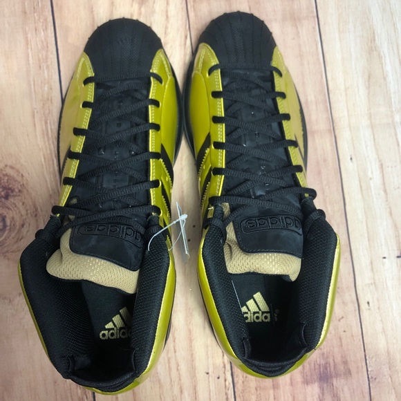 New Adidas Pro Model Sneakers Gold Black Size 12.5 - Picture 5 of 7